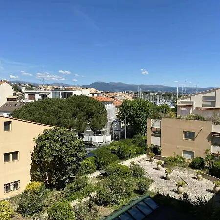 Antibes, 2 Pieces, 4 Personnes - Fr-1-252-141 Apartment
